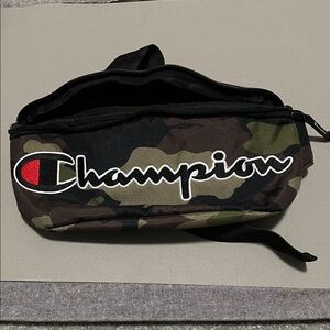Champion Black and Green Camouflage Belt Bag